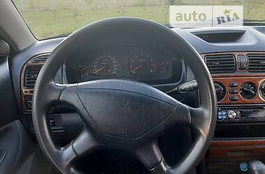 Седан Mitsubishi Galant 2000 в Івано-Франківську