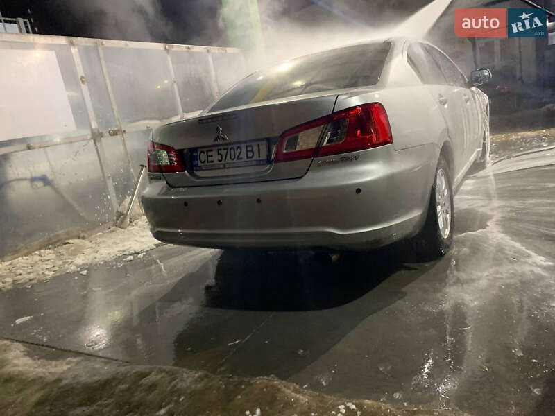 Седан Mitsubishi Galant 2008 в Чернівцях