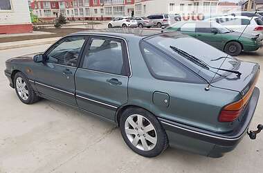 Хэтчбек Mitsubishi Galant 1989 в 