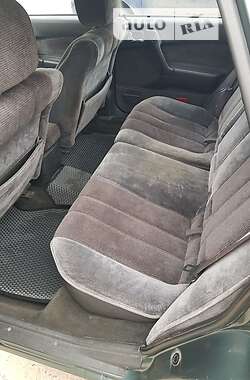 Хэтчбек Mitsubishi Galant 1989 в 