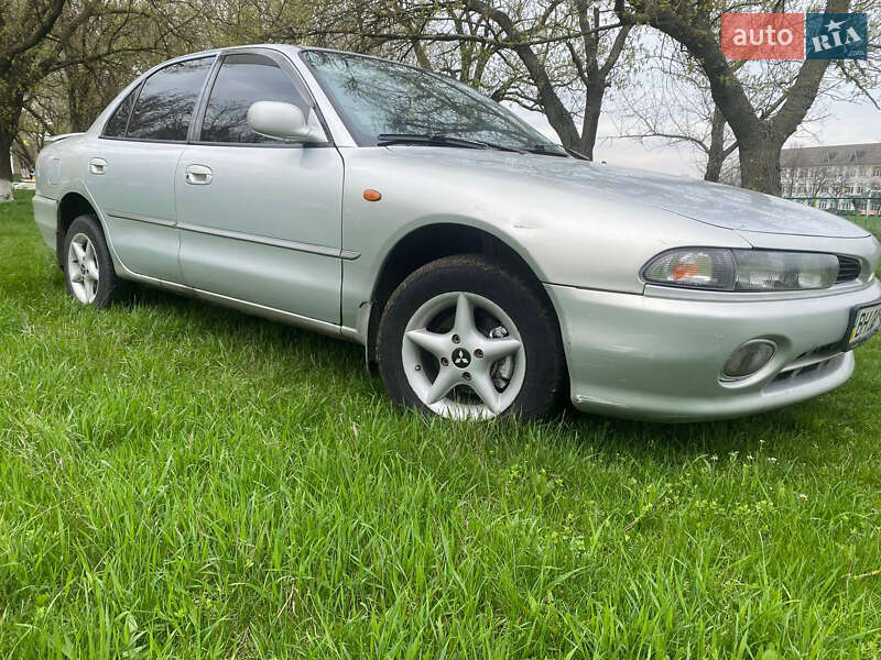 Седан Mitsubishi Galant 1995 в Одесі