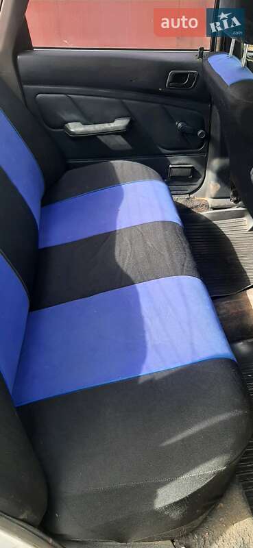 Седан Mitsubishi Galant 1988 в Шептицькому