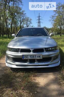 Седан Mitsubishi Galant 2000 в 