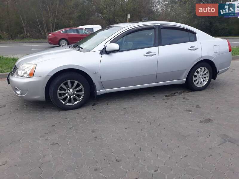 Седан Mitsubishi Galant 2007 в Луцке