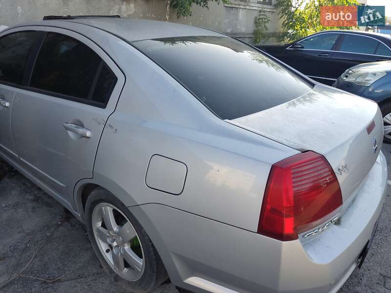 Седан Mitsubishi Galant 2005 в Тернополе
