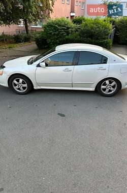 Седан Mitsubishi Galant 2004 в 