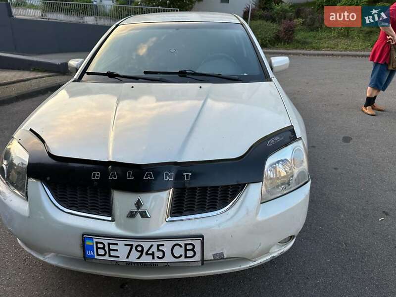 Седан Mitsubishi Galant 2004 в Миколаєві