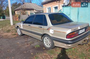 Седан Mitsubishi Galant 1990 в Знаменке