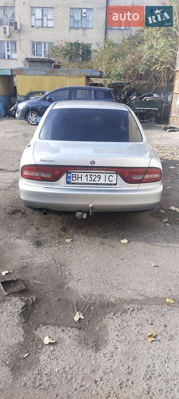 Седан Mitsubishi Galant 1993 в Одессе