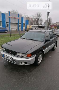 Седан Mitsubishi Galant 1991 в Лубнах