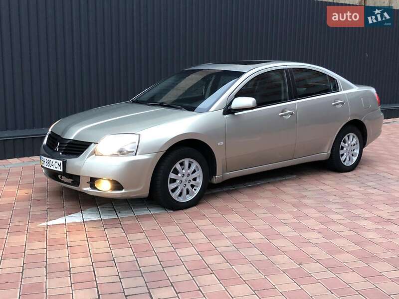 Седан Mitsubishi Galant 2009 в Одесі