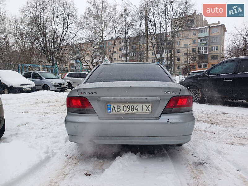 Седан Mitsubishi Galant 1997 в Виннице