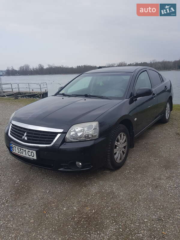 Mitsubishi Galant 2008