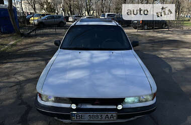 Седан Mitsubishi Galant 1988 в Одесі