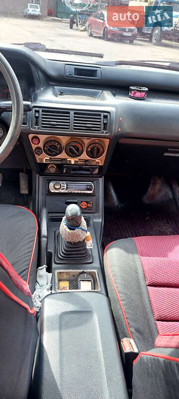 Лифтбек Mitsubishi Galant 1990 в Одессе фото Лифтбек Mitsubishi Galant 1990 в Одессе