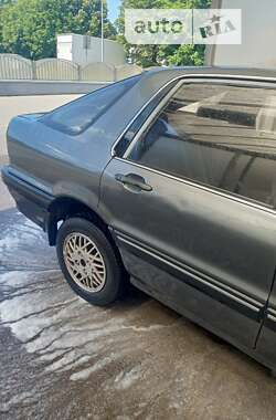 Седан Mitsubishi Galant 1989 в Кропивницькому