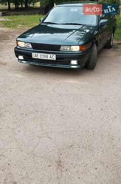 Лифтбек Mitsubishi Galant 1991 в 