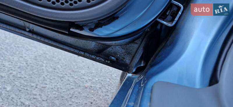 Седан Mitsubishi Galant 2003 в Полтаве