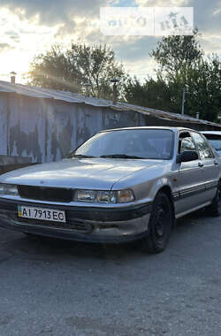 Лифтбек Mitsubishi Galant 1989 в Киеве