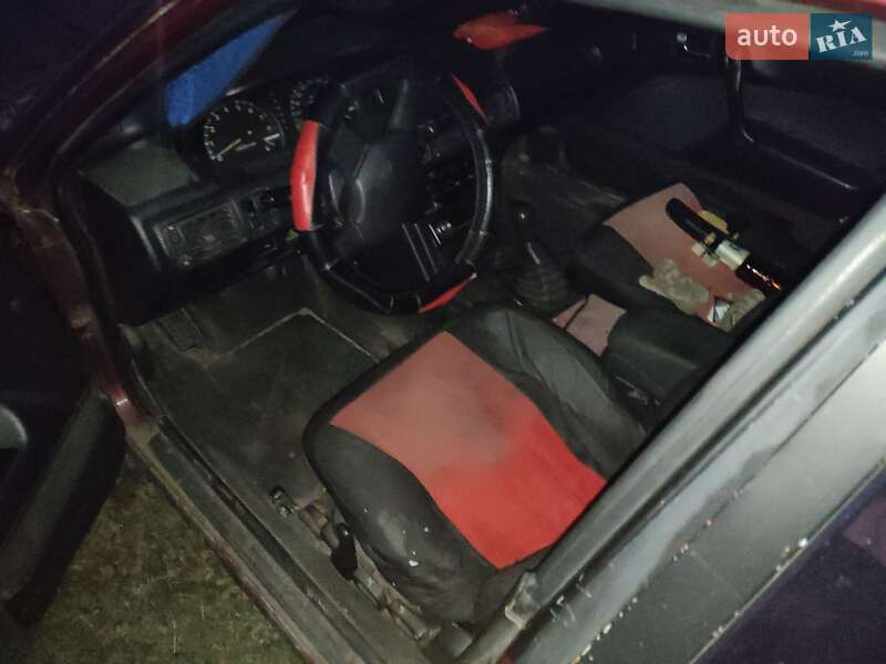 Седан Mitsubishi Galant 1989 в Житомире