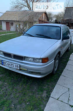 Ліфтбек Mitsubishi Galant 1991 в Львові