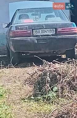 Седан Mitsubishi Galant 1986 в 