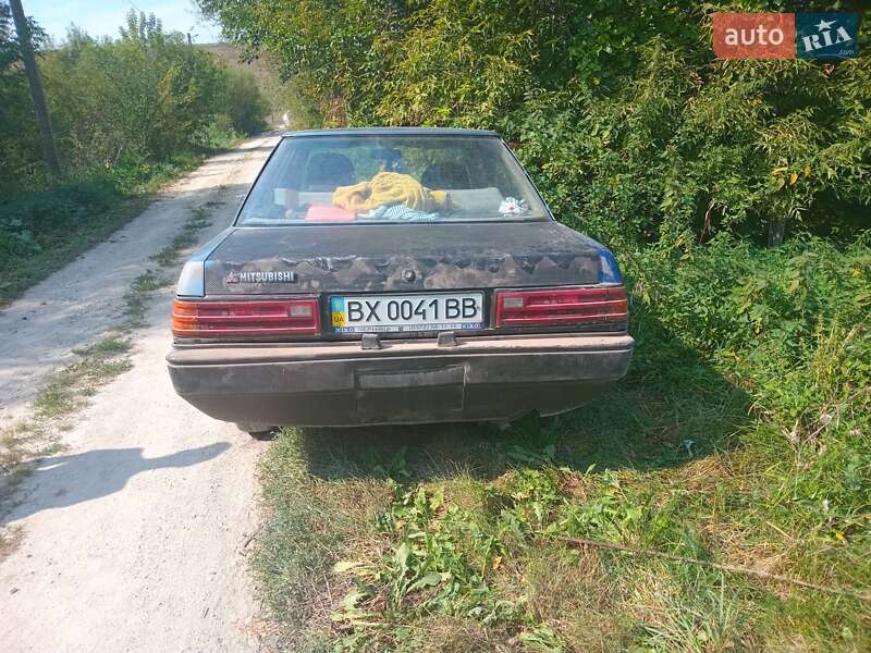 Седан Mitsubishi Galant 1986 в Городке фото 5 Седан Mitsubishi Galant 1986 в Городке