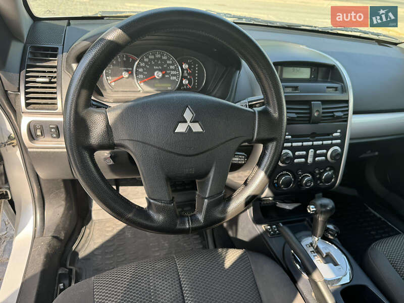 Седан Mitsubishi Galant 2007 в Каменец-Подольском