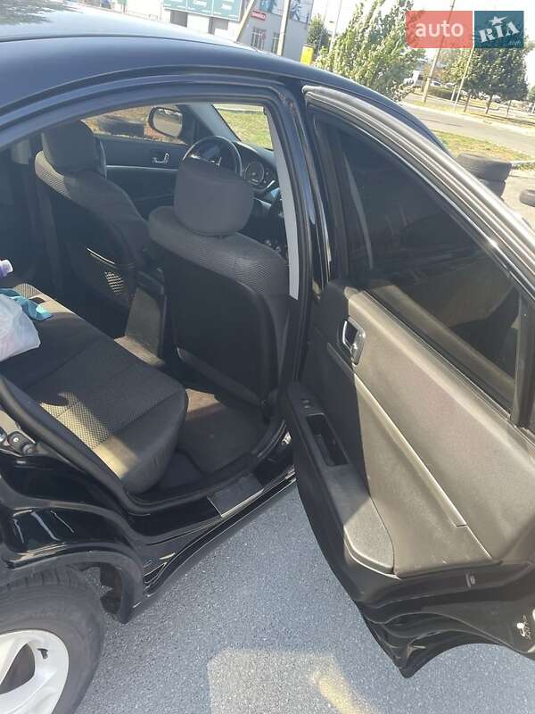 Седан Mitsubishi Galant 2008 в Буче