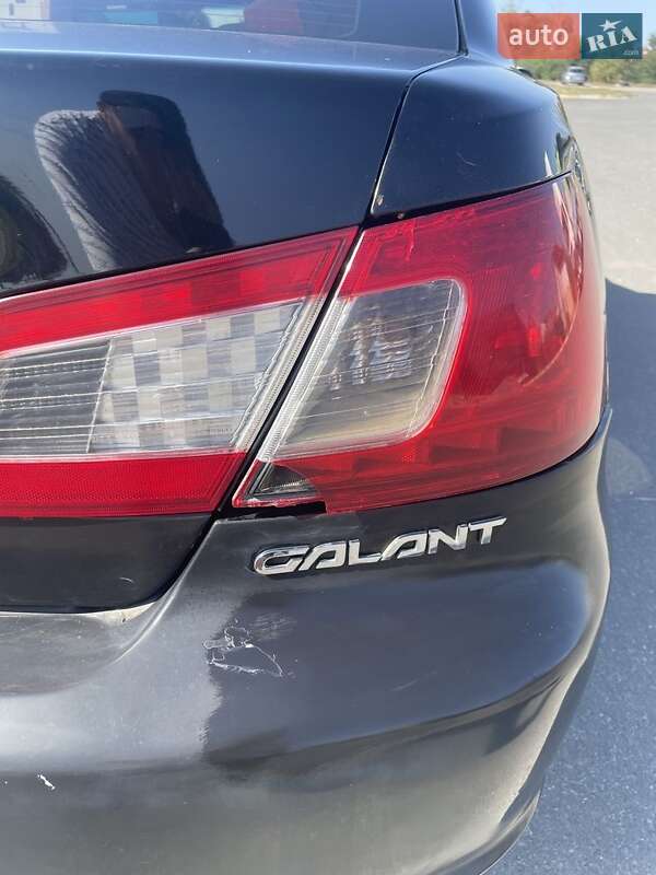 Седан Mitsubishi Galant 2008 в Буче