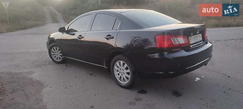 Седан Mitsubishi Galant 2009 в Чорнухах