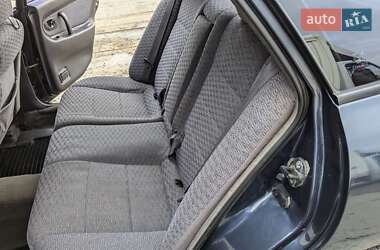Лифтбек Mitsubishi Galant 1993 в 