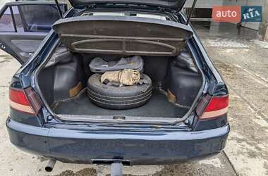 Лифтбек Mitsubishi Galant 1993 в 