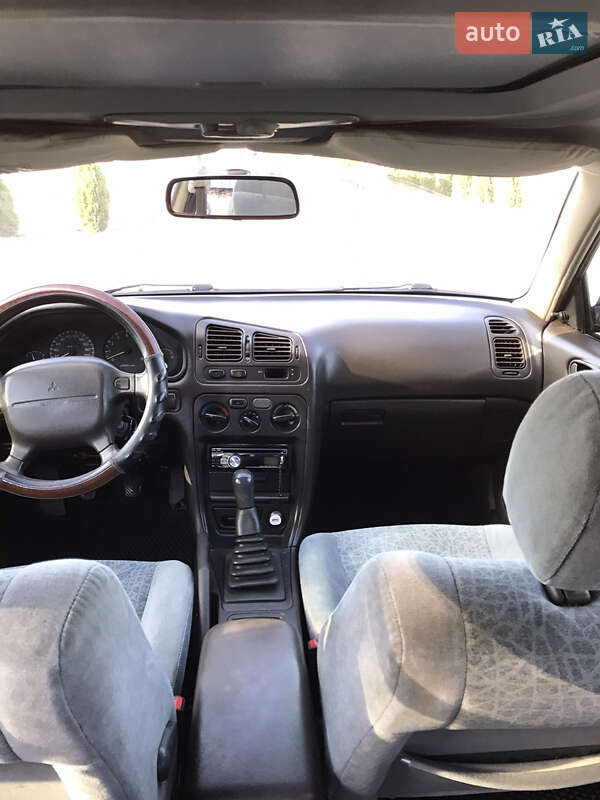 Лифтбек Mitsubishi Galant 1993 в Одессе