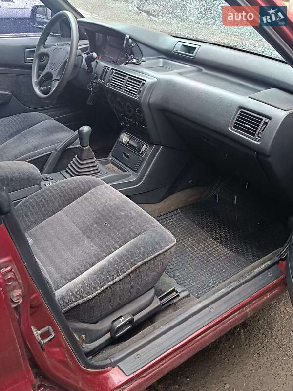 Седан Mitsubishi Galant 1992 в Львове
