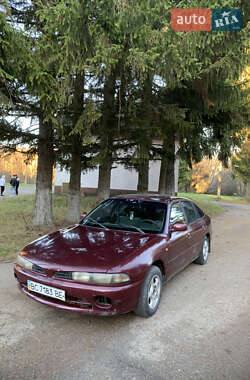 Лифтбек Mitsubishi Galant 1994 в Бурштыне