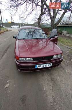 Лифтбек Mitsubishi Galant 1992 в Гайсине