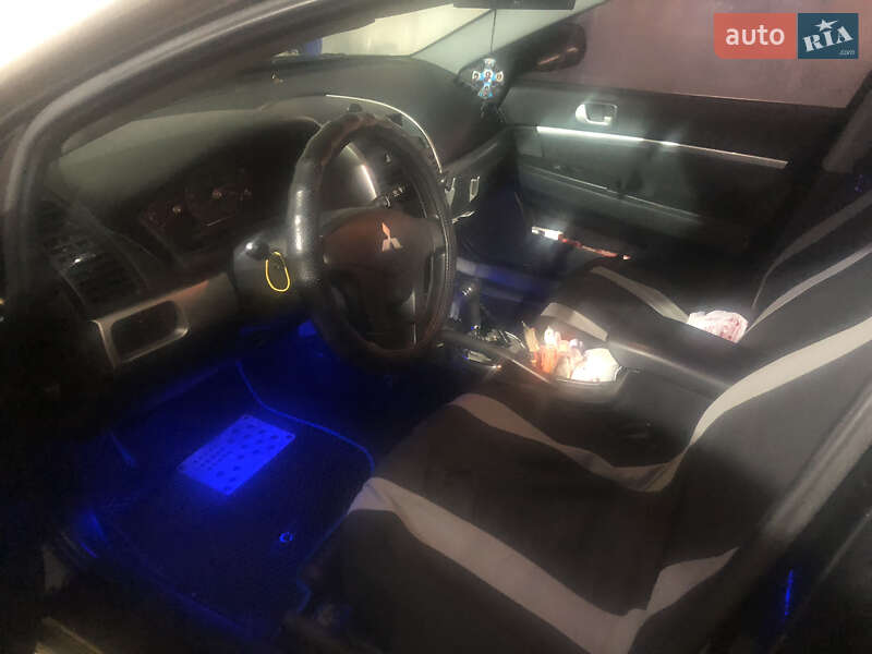 Седан Mitsubishi Galant 2007 в Харкові