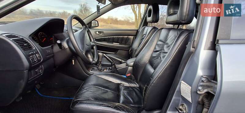 Седан Mitsubishi Galant 2002 в Лубнах