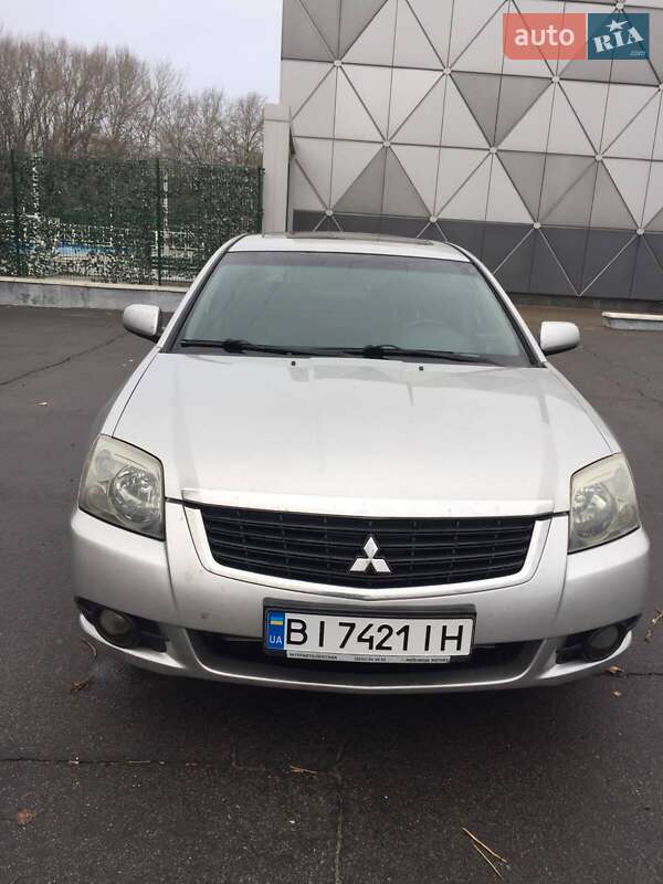 Седан Mitsubishi Galant 2008 в Горішніх Плавнях