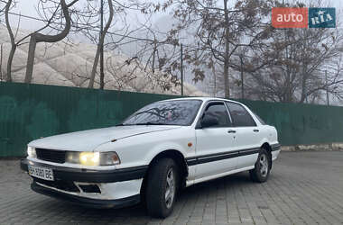 Ліфтбек Mitsubishi Galant 1989 в Одесі