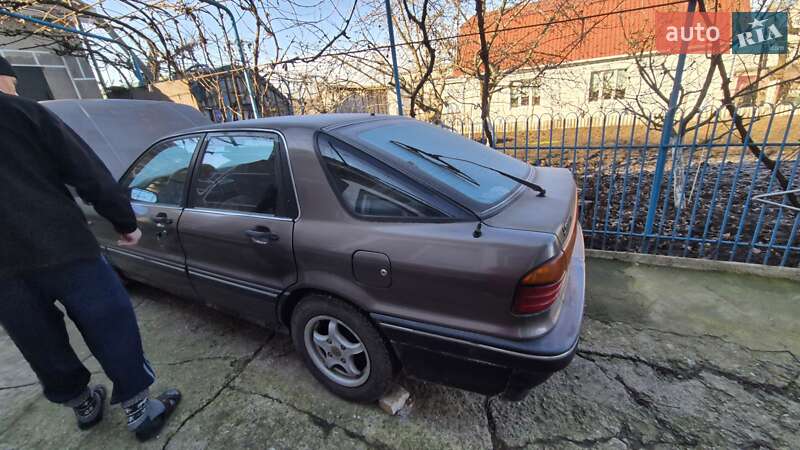 Лифтбек Mitsubishi Galant 1989 в Одессе