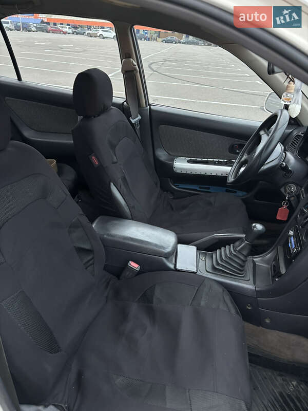 Седан Mitsubishi Galant 1993 в Одесі