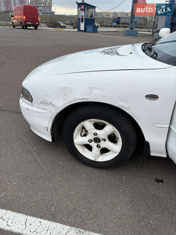 Седан Mitsubishi Galant 1993 в Одесі