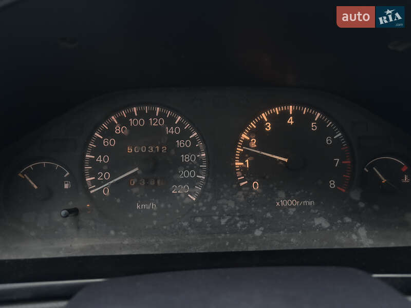 Седан Mitsubishi Galant 1993 в Одесі