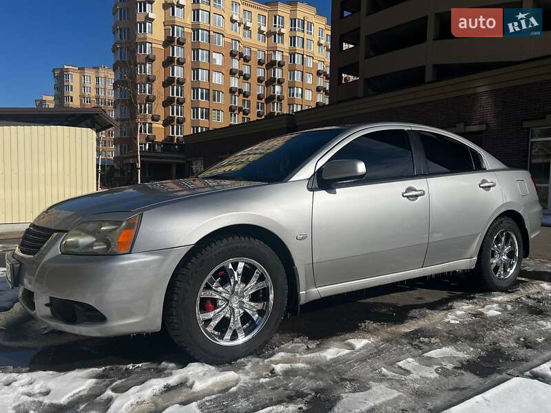 Седан Mitsubishi Galant 2008 в Софиевской Борщаговке