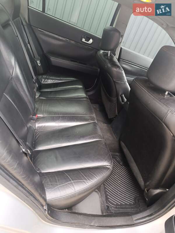 Седан Mitsubishi Galant 2007 в Киеве