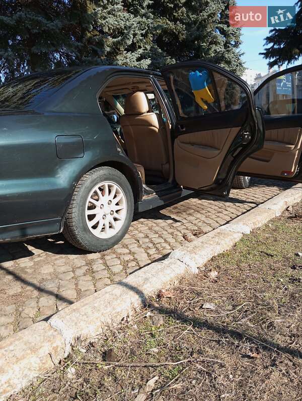 Седан Mitsubishi Galant 1997 в Доброславе