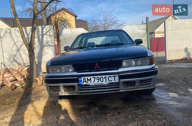 Седан Mitsubishi Galant 1988 в Житомире