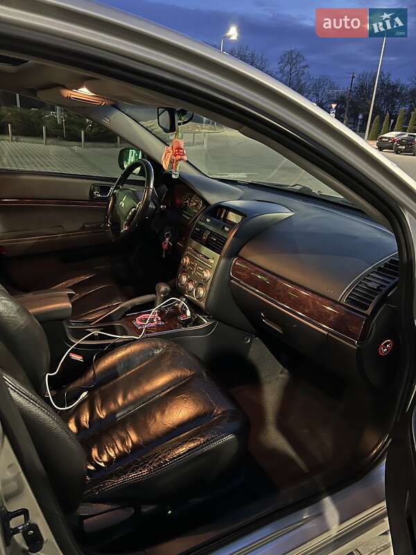 Седан Mitsubishi Galant 2008 в Житомире